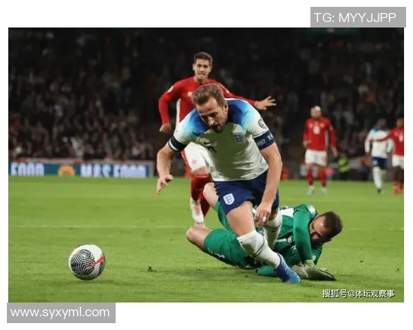 足球巨星场上神操作乌龙瞬间笑翻全场球迷乐不可支